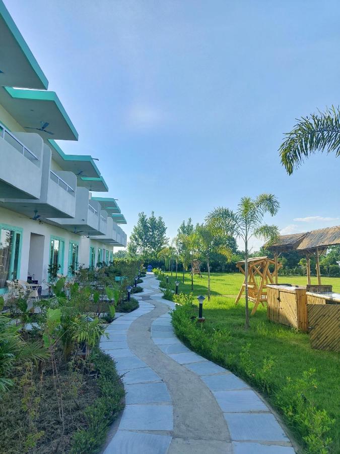 Vedikant Resorts The Mallard, Corbett Nainital Luaran gambar
