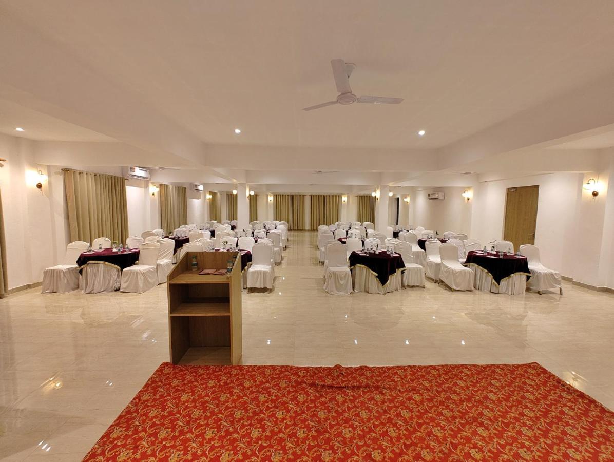 Vedikant Resorts The Mallard, Corbett Nainital Luaran gambar